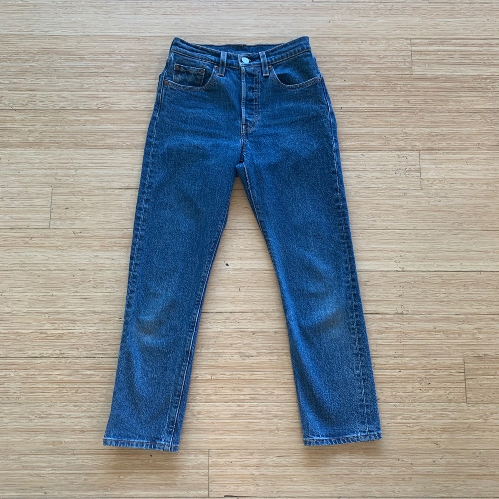 Women's Original Fit Levi's 501® Cropped Button Fly Jeans